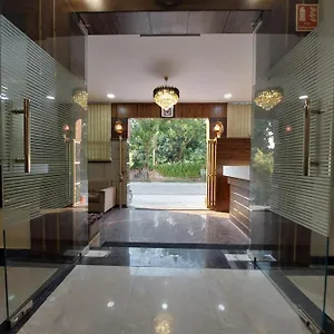 Taj Point Manage By Taj Sunrise Group Homestay