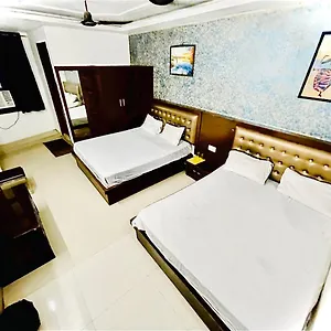 Blue Rose International, Family Hotel