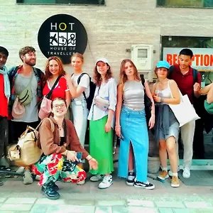  Хостел Hot - House Of Travellers Taj View