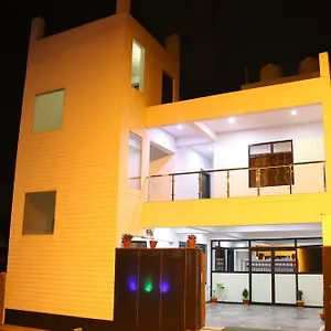 Taj Niwas Guest house