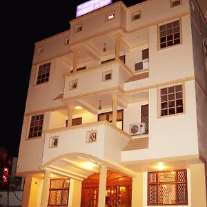 2* Отель Sheela, 100m From Taj Mahal